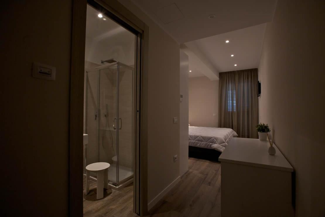 Onorati Hotel Priverno Exteriör bild